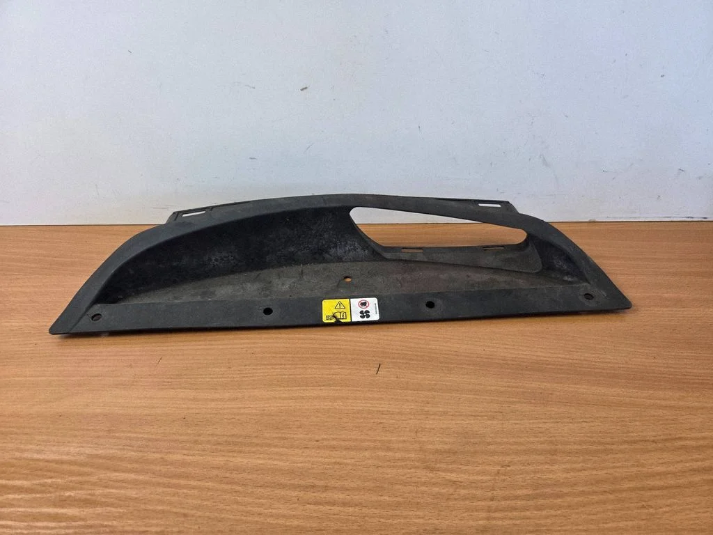 Air intake duct part GX739H724AA