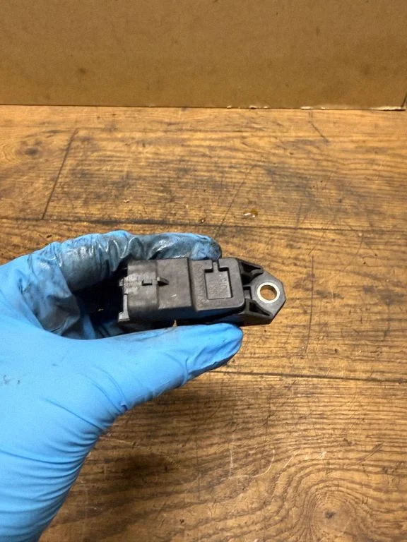 Air pressure sensor 9675333080