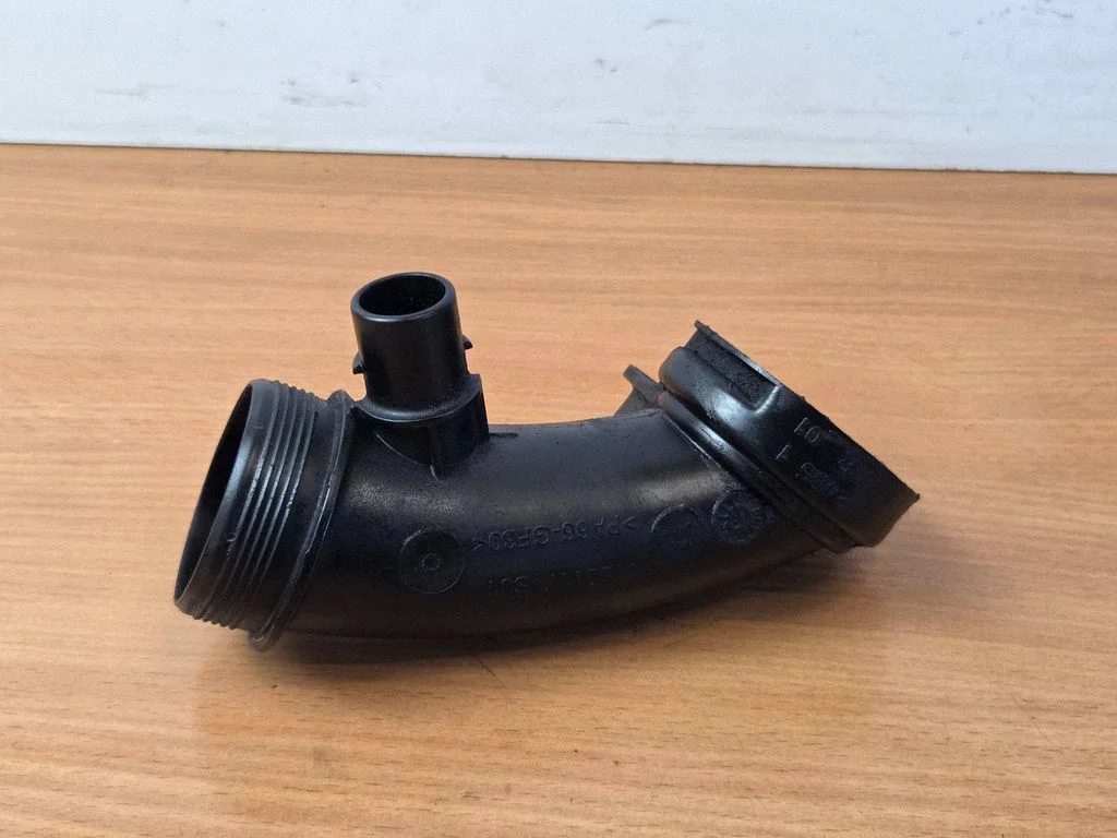 Õhu sisselaske voolik (-ud)/ toru (-d) 9810921180
