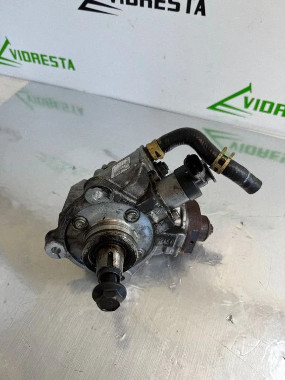 Pompa wtryskowa wysokiego ciśnienia 0445010575