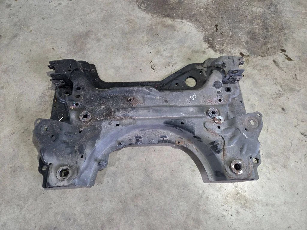 Belka przednia (sanki) 7CTG65