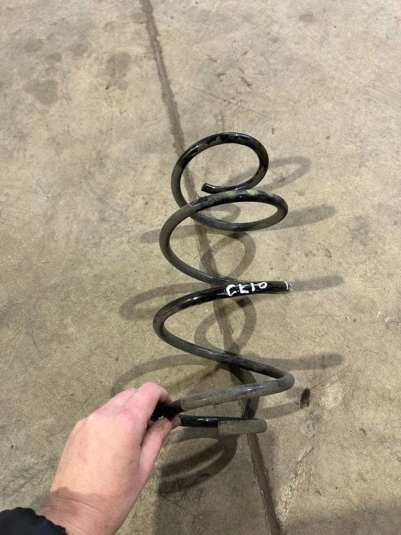Front coil spring – front right