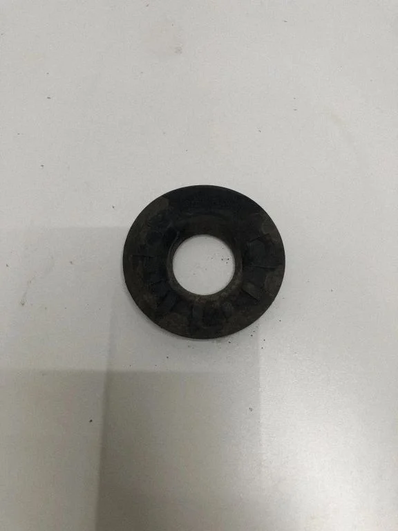Front coil spring rubber mount – KIA Stonic (2017-)