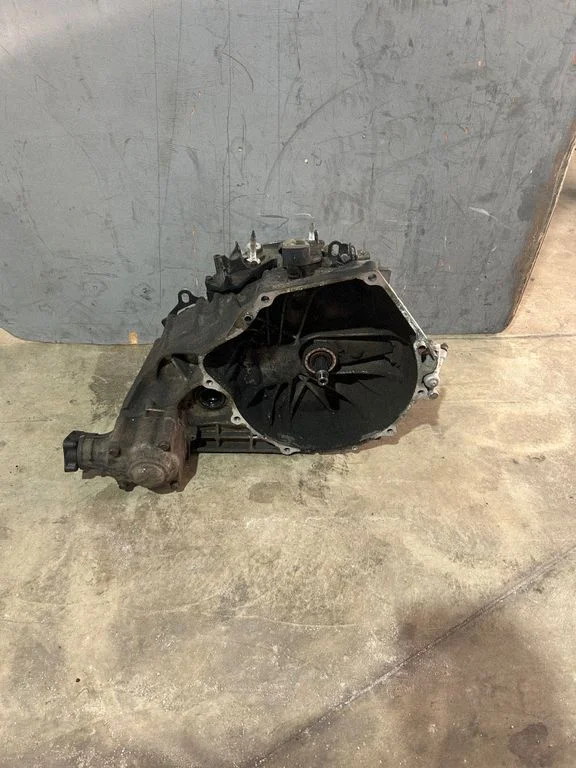 Manual 6 speed gearbox 7GF01012039