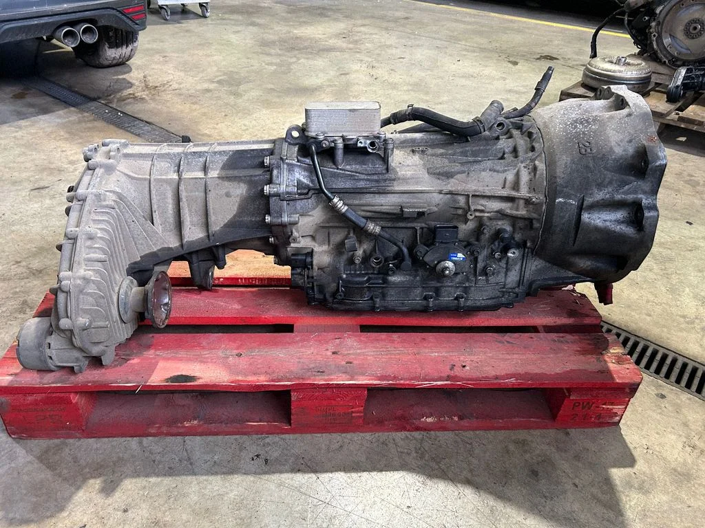 Automatic gearbox 0C8300037G