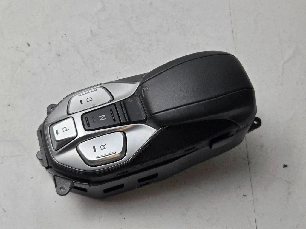 Gear selector mechanism 2259700300