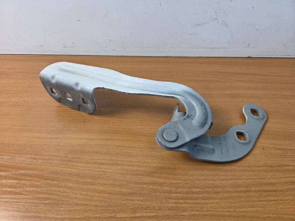 Engine bonnet/hood hinges ET7616800AB