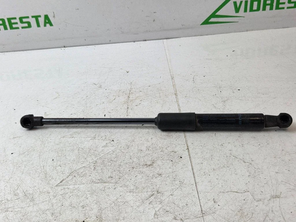 Mootorikapoti amortisaator 9381030465N