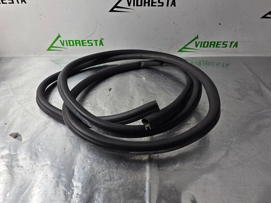 Engine compartment rubber
