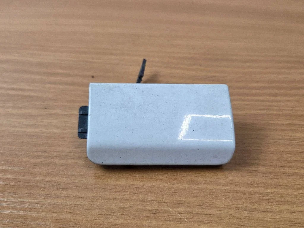 Rear bumper row hook cap/cover 4L0807450G