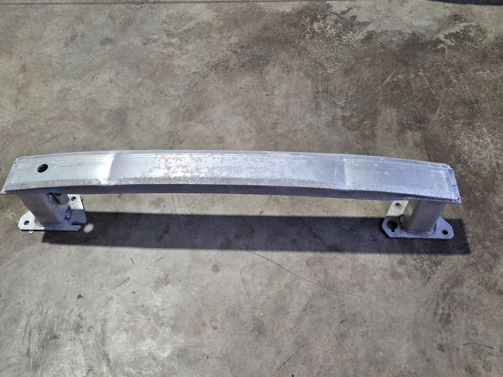 Rear bumper cross member 9801174980