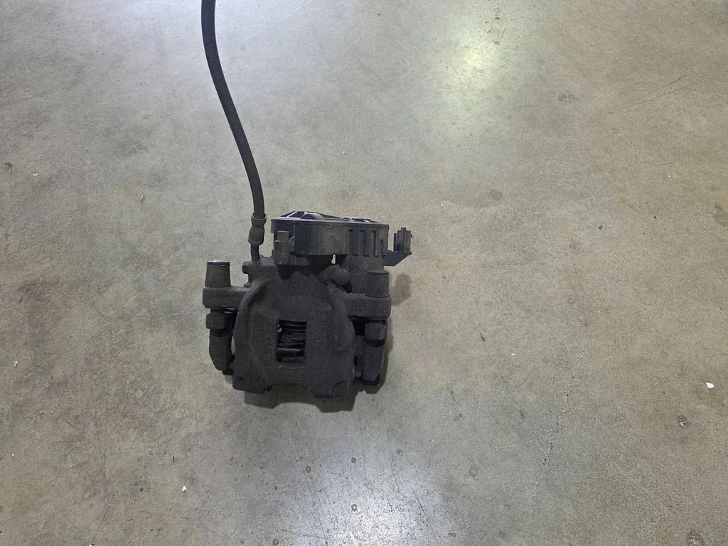 Rear brake caliper LX612D250BEA