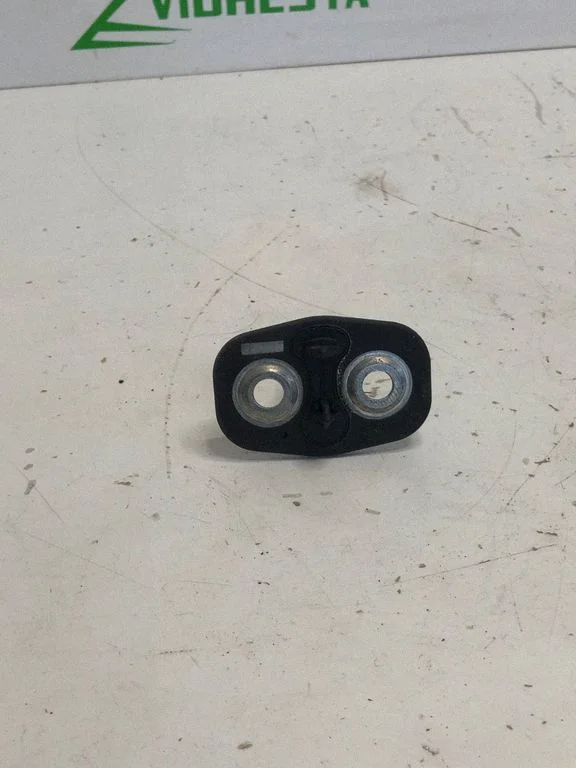 Front door lock loop/hook striker – Opel Corsa F (2019-)