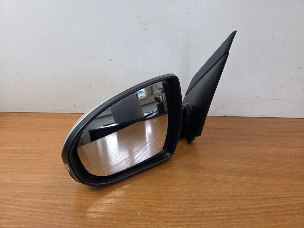 Front door electric wing mirror 87610D7250