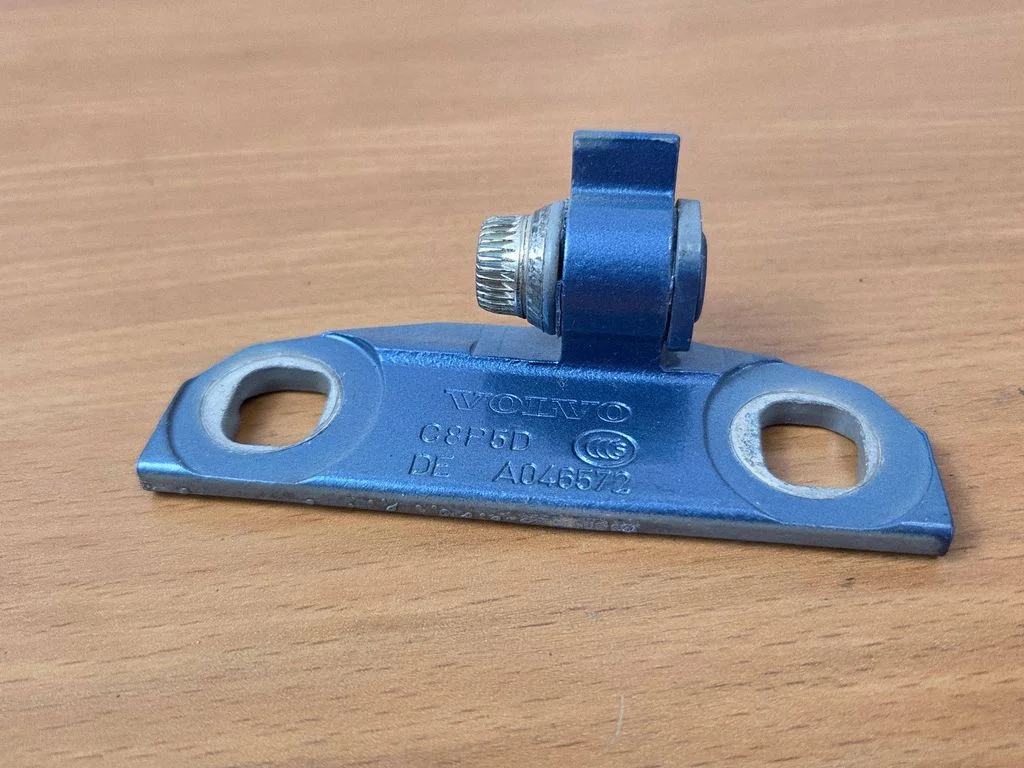 Tagaukse ülemine hing A046572
