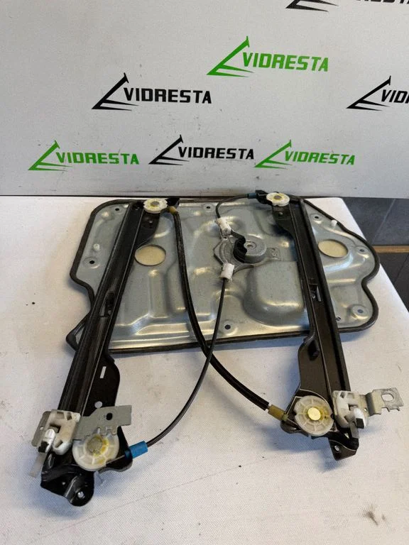 Rear door window regulator with motor