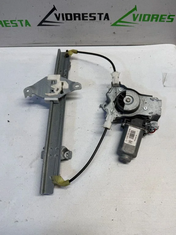 Rear door window regulator with motor 402191A