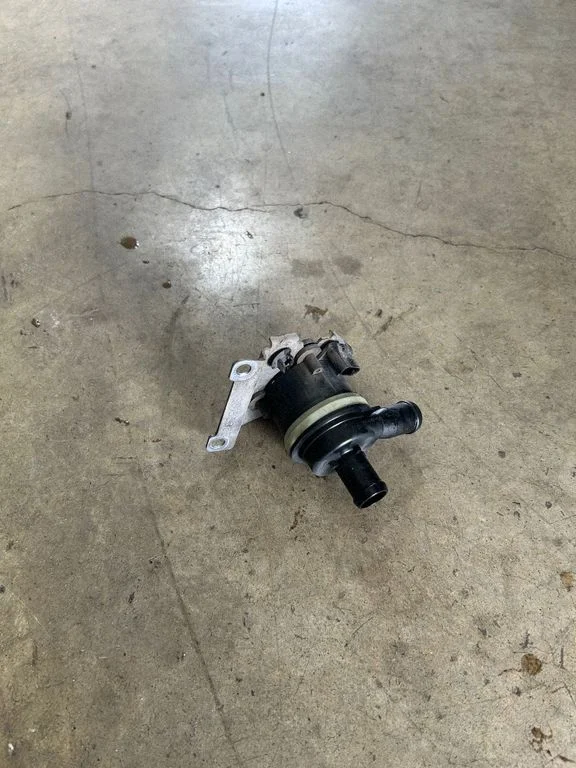 Electric auxiliary coolant/water pump 95165365
