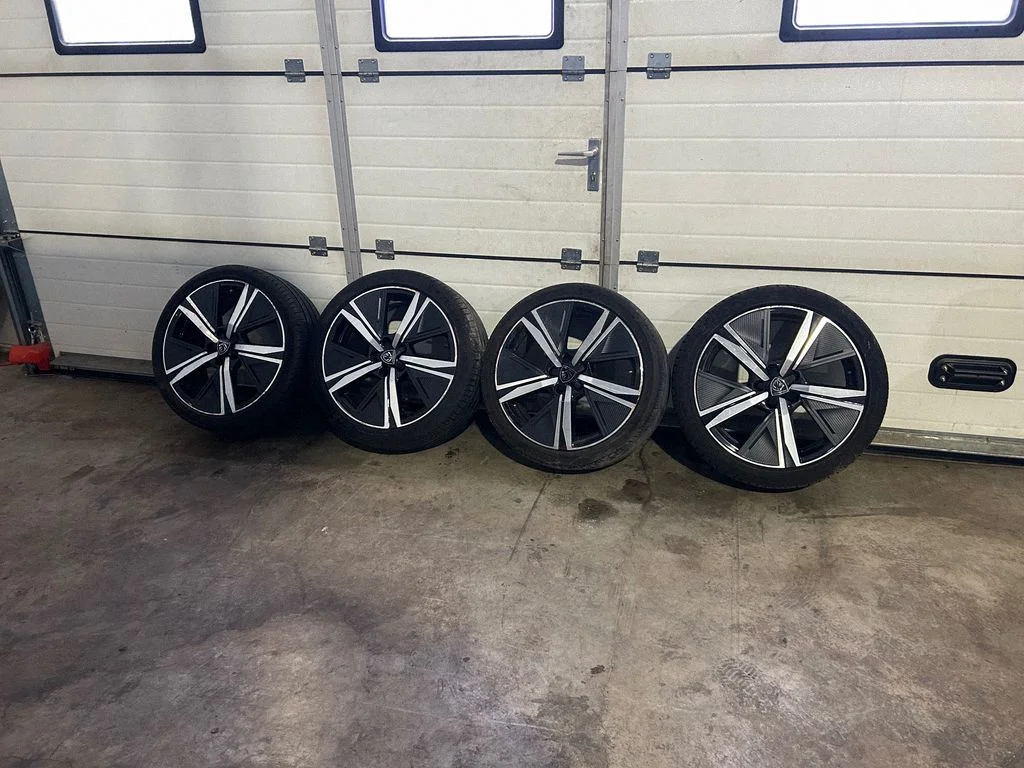 R18 alloy rim – Peugeot 308 (2021-)