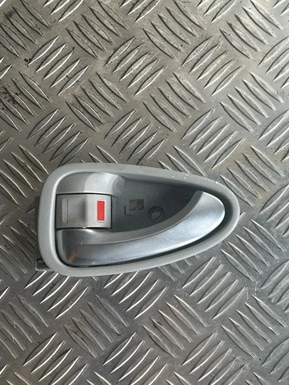 Klamka wewnętrzna drzwi przednich 6920605051