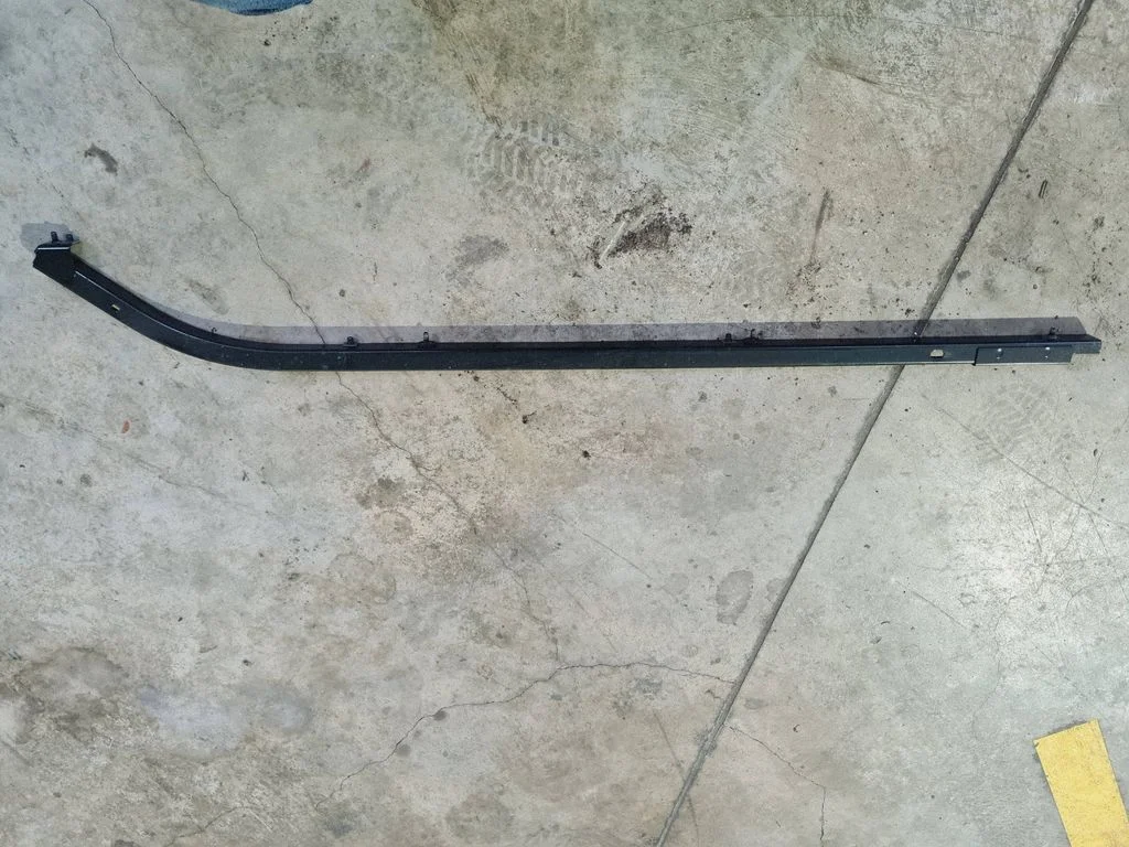 Sliding door upper top rail – Mercedes-Benz Vito Viano W447 (2014-)