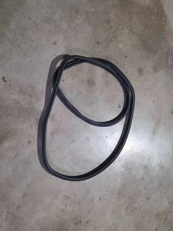 Loading door rubber seal (on body) – BMW 6 Series F06 Gran coupe (2012-2018)