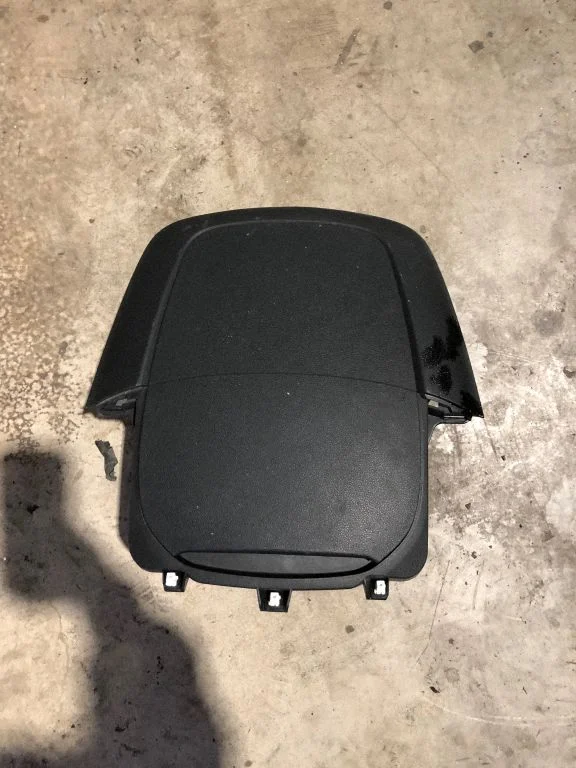 Glove box 9816562177