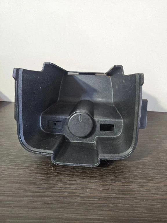 Car ashtray 498951029