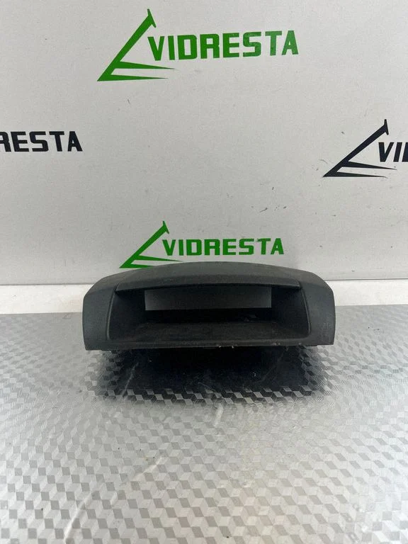 Näidikute paneeli viimistlus 9680939077