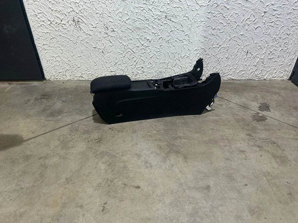 Center console – Peugeot 308 (2013-2021)