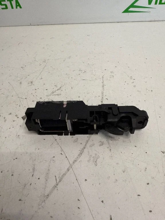 Glove box lock 8X2306002AD