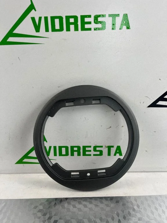 Ramka dźwigni zmiany biegów (plastikowa) 846523W060