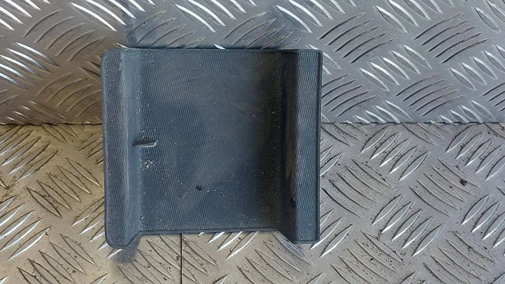 Glove box pad 30755571