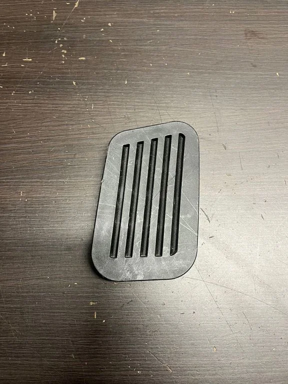 Rear air vent grill 1312279070