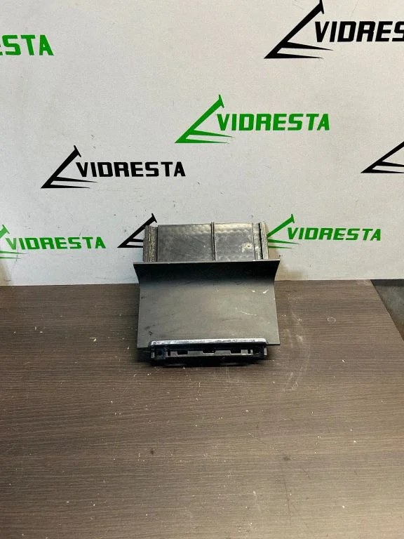 Ashtray (front) 3T0863077B