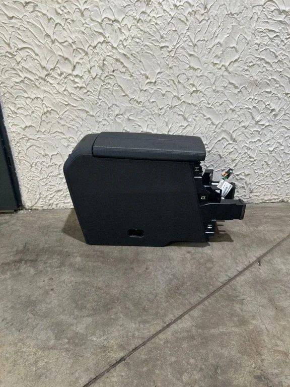 Armrest 9838038180