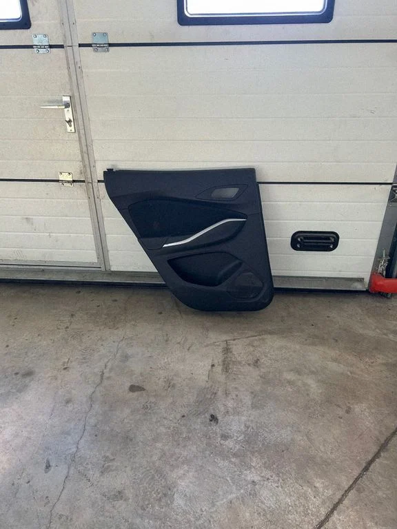 Rear door card panel trim AA38344232