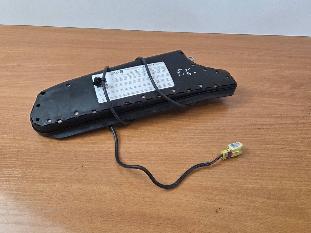 Seat airbag – Audi Q7 4L (2005-2015)