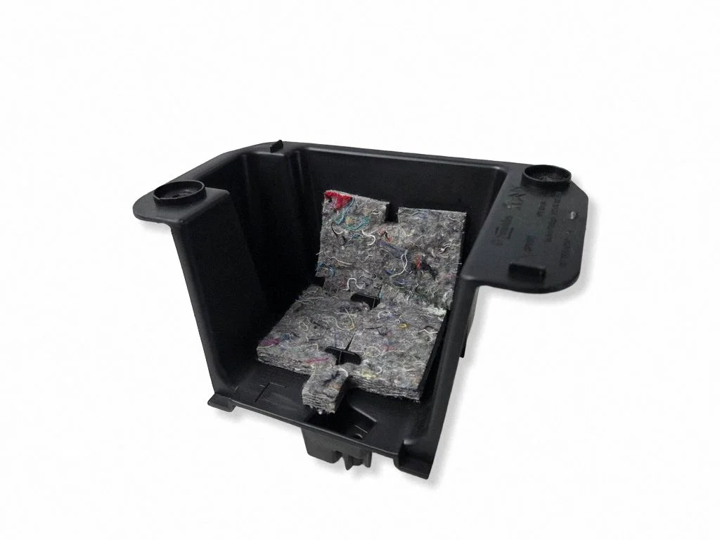 Other trunk/boot trim element 9828551080