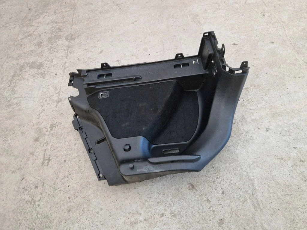 Trunk/boot lower side trim panel 85730C8350