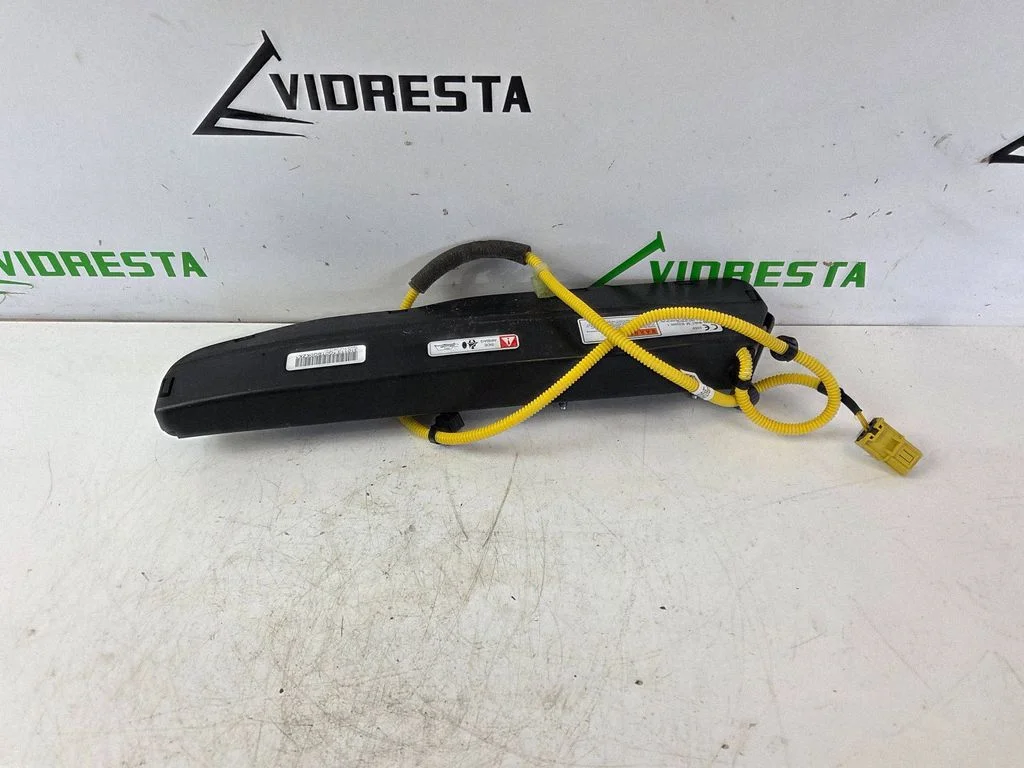 Istme turvapadi 78000T1GG810M1