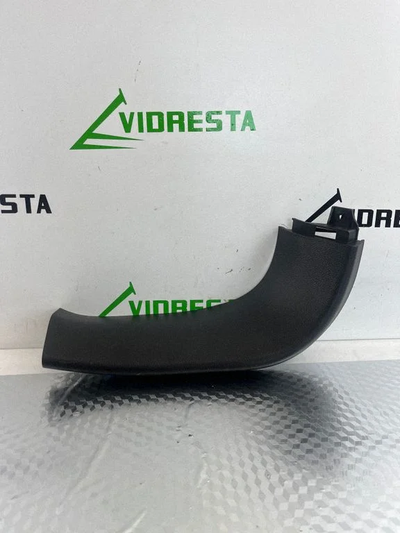 Tailgate/trunk side cover trim – KIA Sportage (2011-2016)
