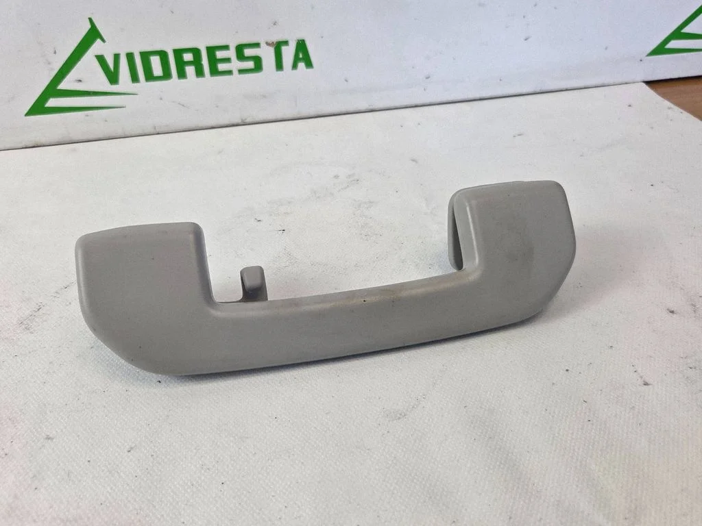 Rear interior roof grab handle