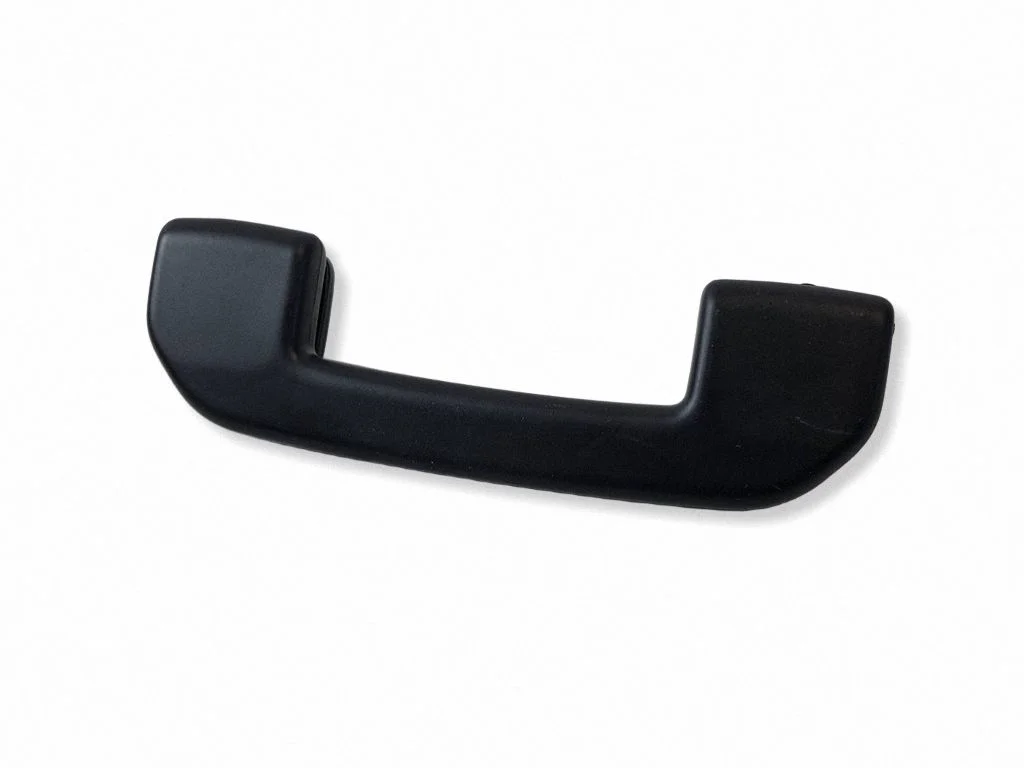 Rear interior roof grab handle
