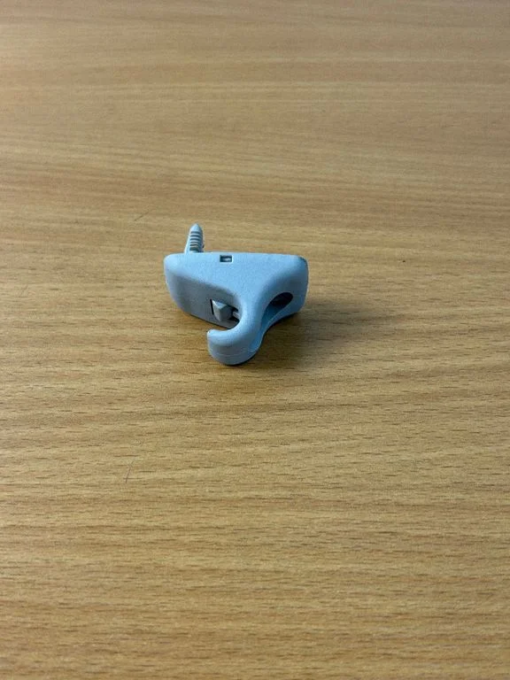 Sun visor clip/hook/bracket