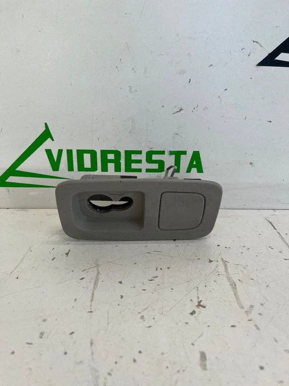 Koormavõrgu kinnitusklamber (laes) – Volvo V60 (2011-2013)