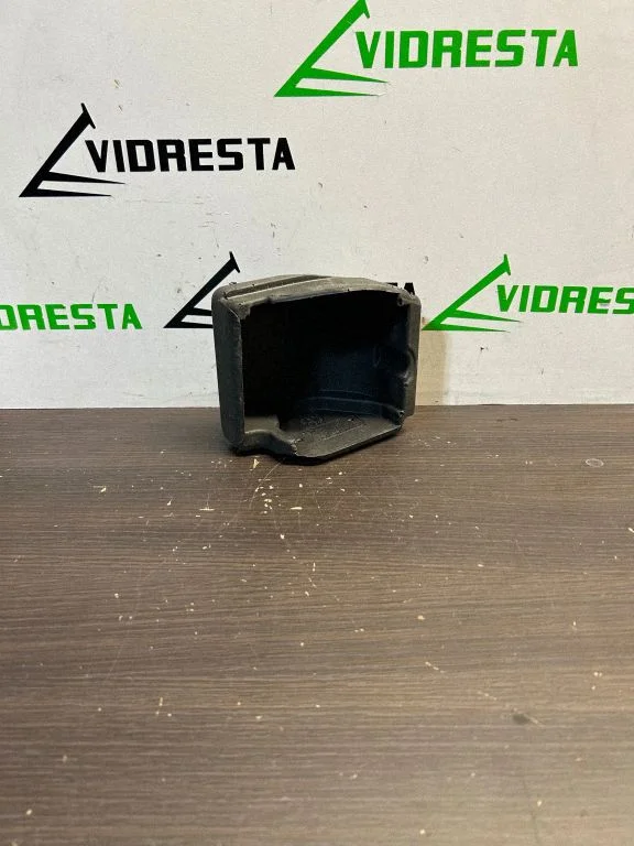 Seat belt trim 1K9857865A