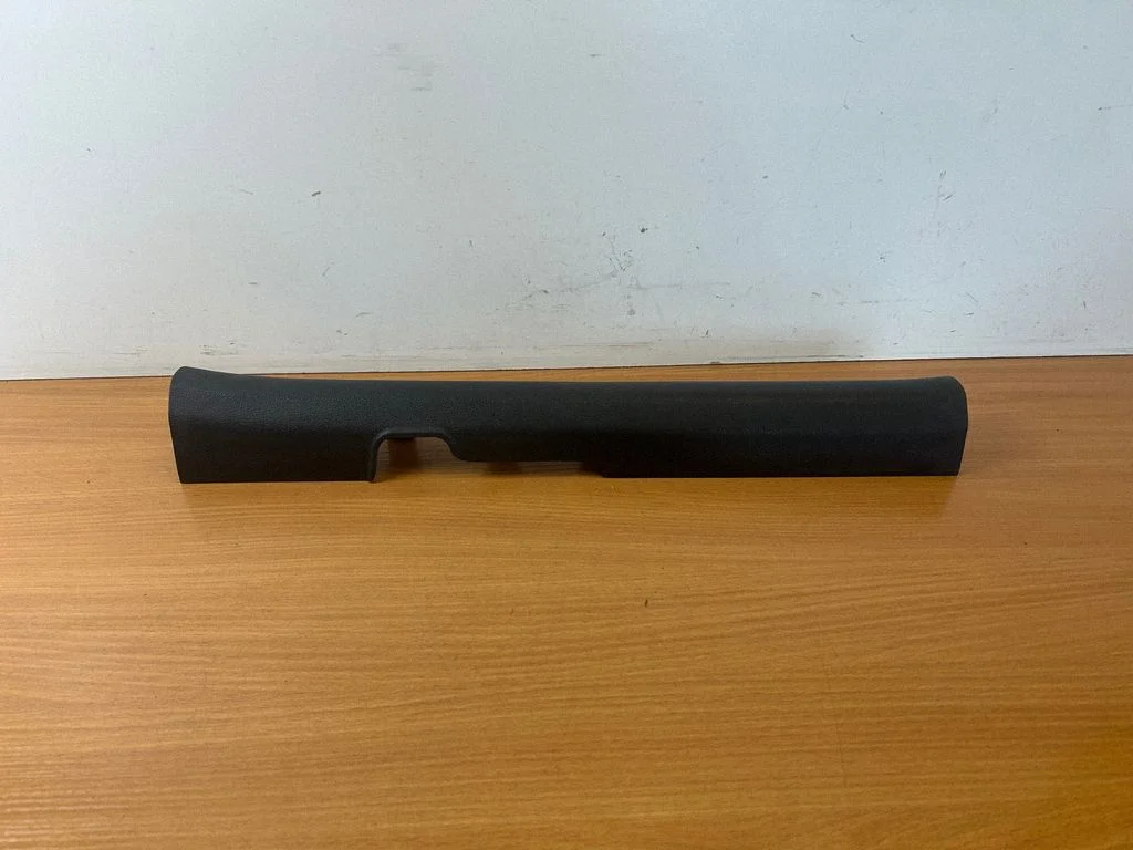 Front sill trim cover 85871D7000TRY