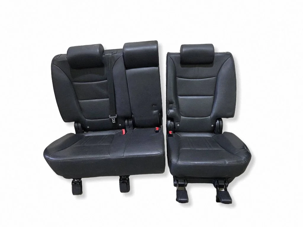 Rear seat