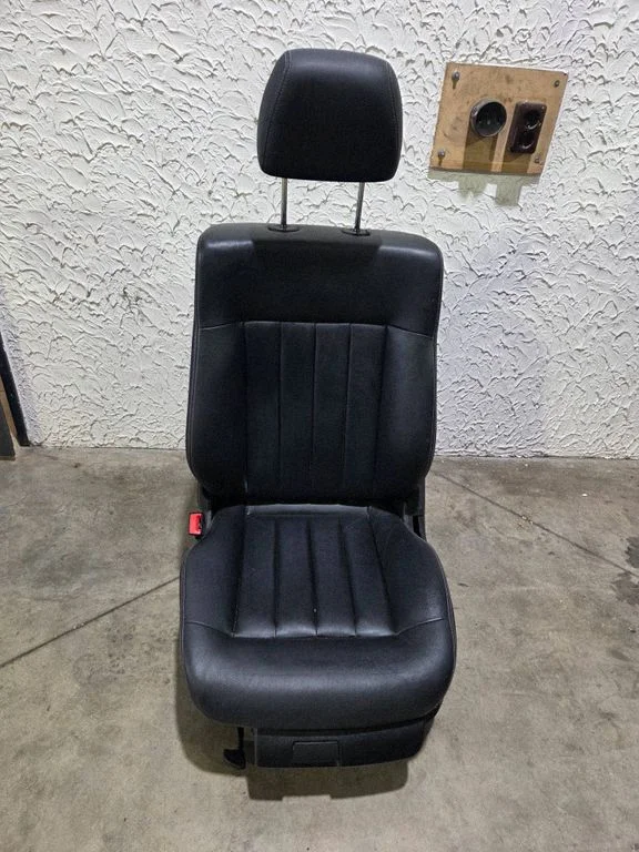 Fotel kierowcy – Mercedes-Benz Klasa E W212 (2009-2016)